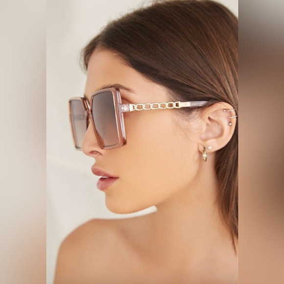 Forever 21, Oversized Square Sunglasses, Peachy Clr, Golden Side Chain - Picture 2 of 3